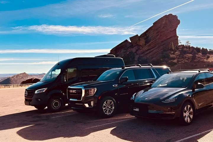 Private Shuttle Service to Red Rocks - Roundtrip - Photo 1 of 8